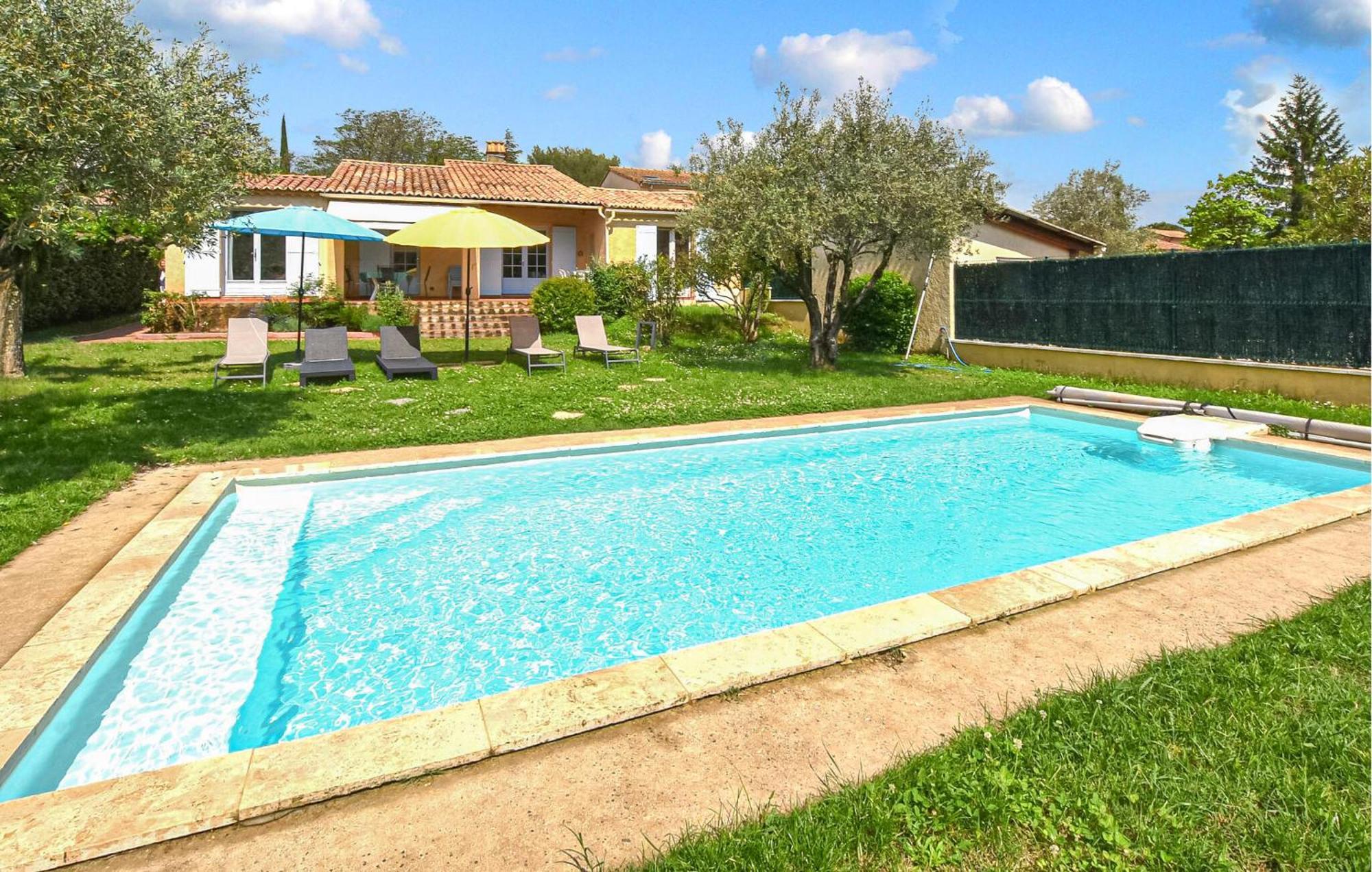 Beautiful Home In Vaison-La-Romaine Extérieur photo